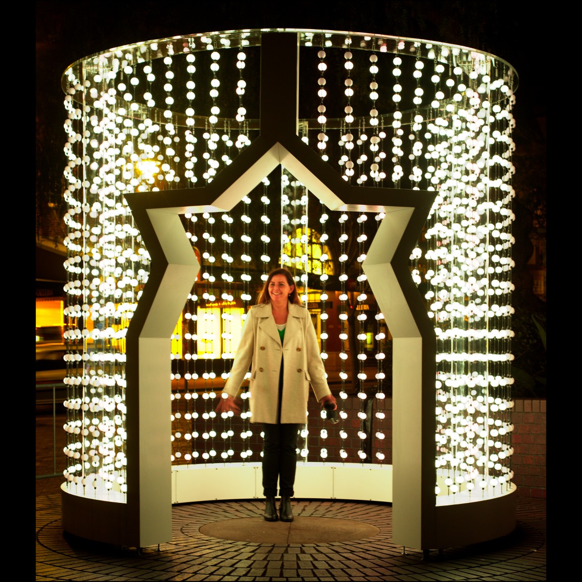 Space Folding light sculpture